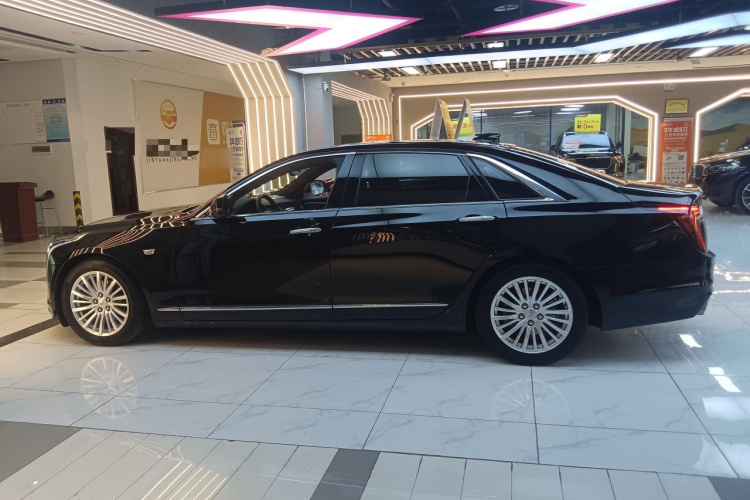 凯迪拉克CT6 2022款 28T 豪华型车身外观6004