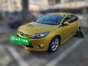 福特 福克斯 2012款 两厢 2.0L 手动豪华运动型