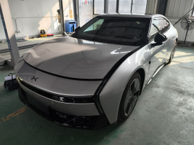 小鹏P7 2025款 702 长续航 Ultra