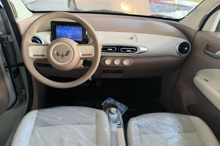 五菱汽车 宏光MINIEV 2025款 四门版 进阶款中控内饰12