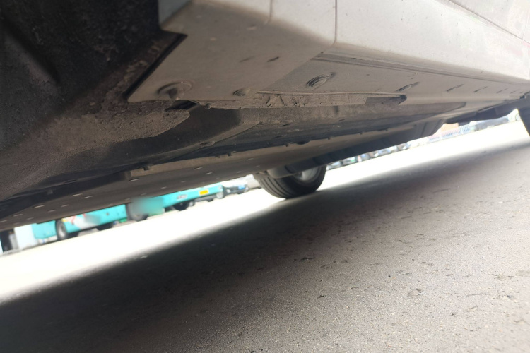 理想汽车 理想L8 2023款 Pro局部细节9004