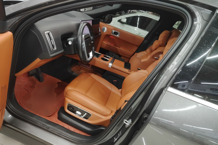 理想汽车 理想L8 2023款 Max局部细节19