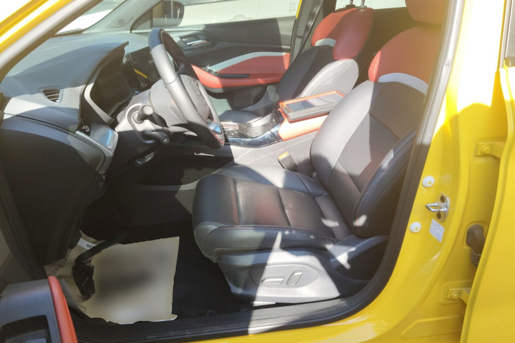 名爵 MG5 2022款 180DVVT CVT青春旗舰版中控内饰19