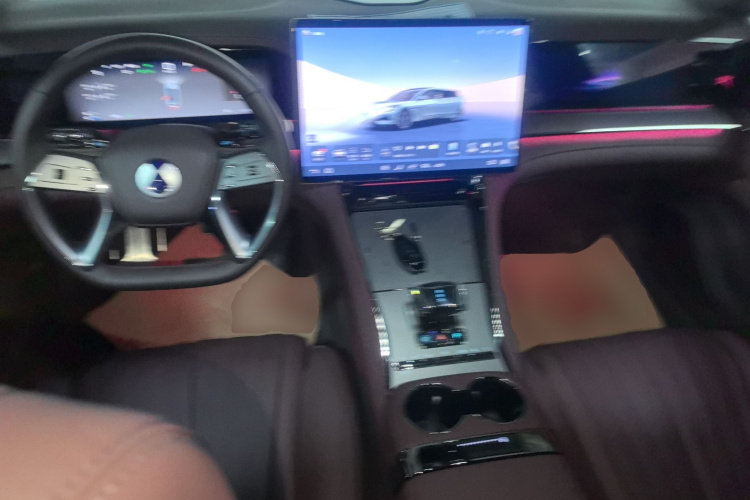 腾势Z9GT 2024款 1100四驱Pro版中控内饰12