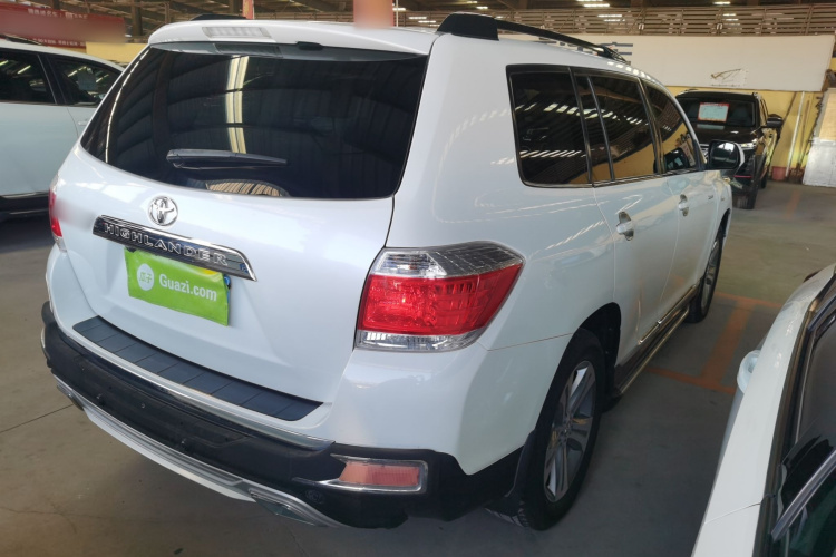 丰田 汉兰达 2012款 2.7L 两驱5座运动版车身外观7