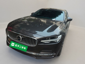 沃尔沃S90 2022款 B5 智远豪华版