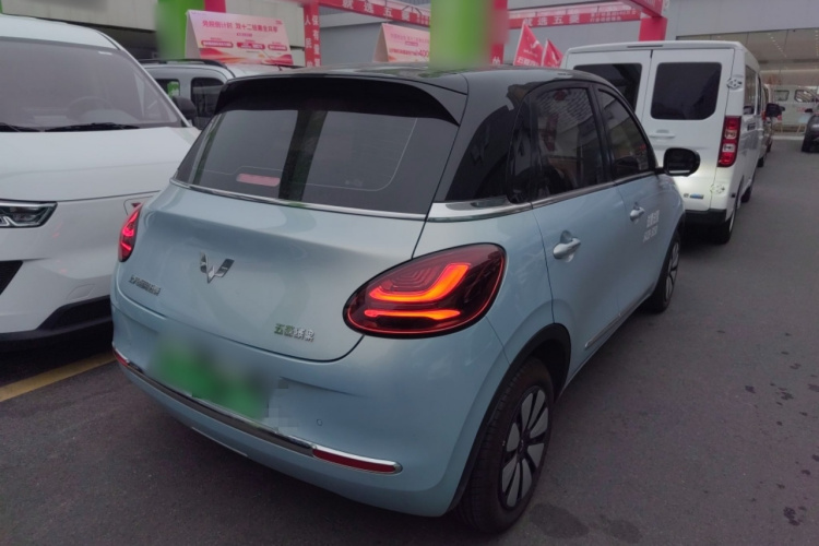 五菱汽车 五菱缤果 2025款 410km 灵犀尊享款车身外观6005