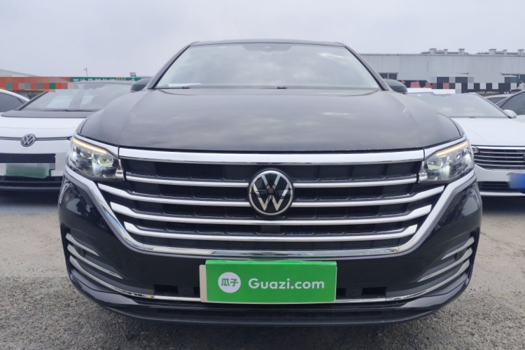 大众 威然 2024款 380TSI 尊贵版车身外观2