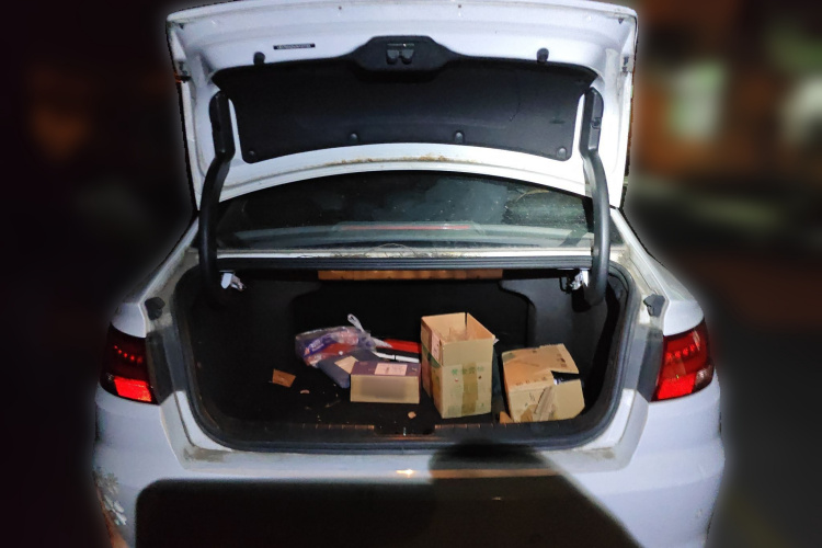 吉利汽车 帝豪GL 2018款 1.8L DCT精英智联型中控内饰23