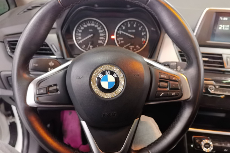 宝马2系旅行车 2016款 218i 领先型中控内饰13