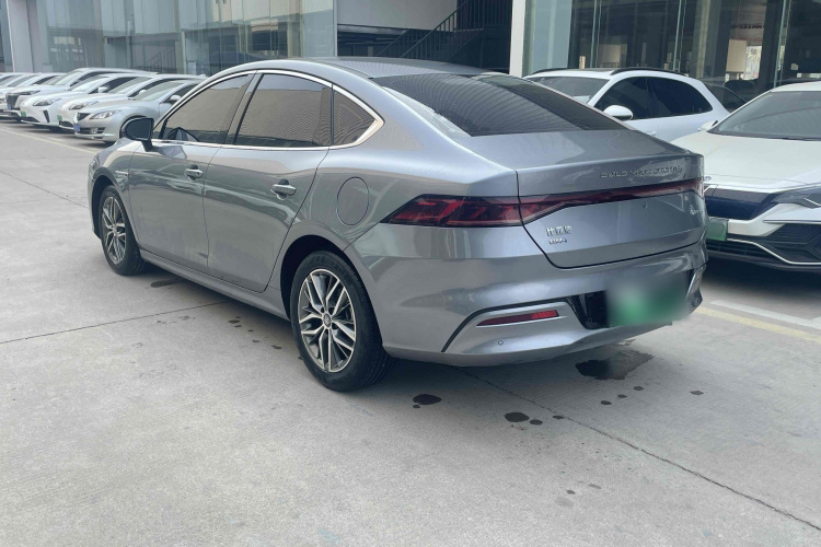 比亚迪 秦PLUS 2021款 DM-i 55KM 旗舰型车身外观6006