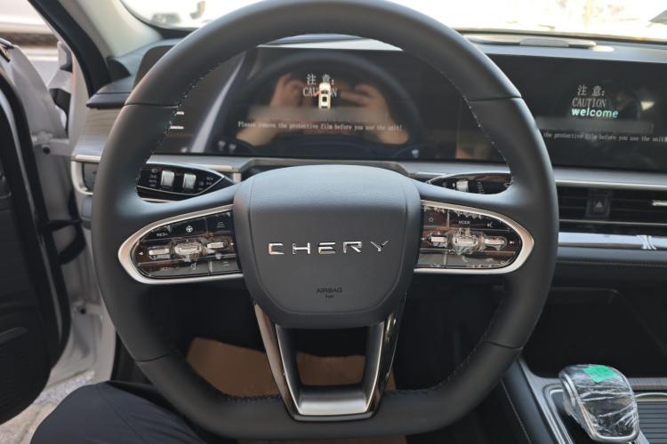 奇瑞 艾瑞泽8 2022款 1.6T DCT逸中控内饰7002