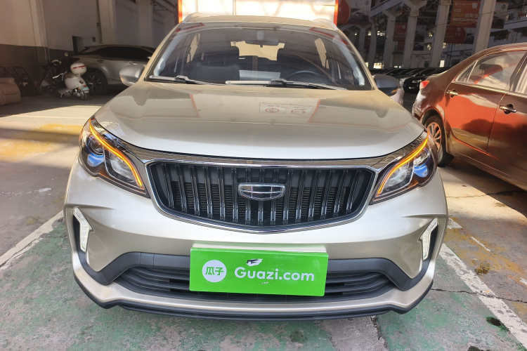 吉利汽车 远景X3 2021款 PRO 1.5L CVT尊贵型车身外观6001