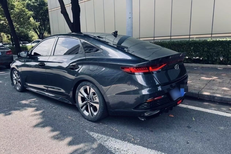 现代 菲斯塔 2019款 280TGDi 运动版 国VI车身外观6009