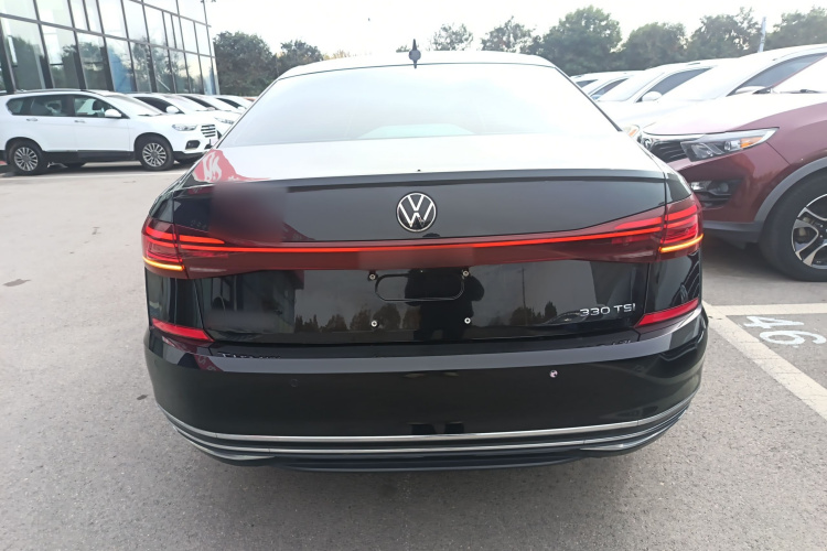 大众 帕萨特 2023款 改款 330TSI 星空精英版车身外观6