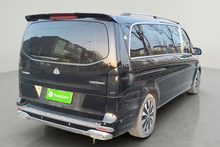 奔驰 威霆 2023款 2.0T 商务版 7座车身外观7