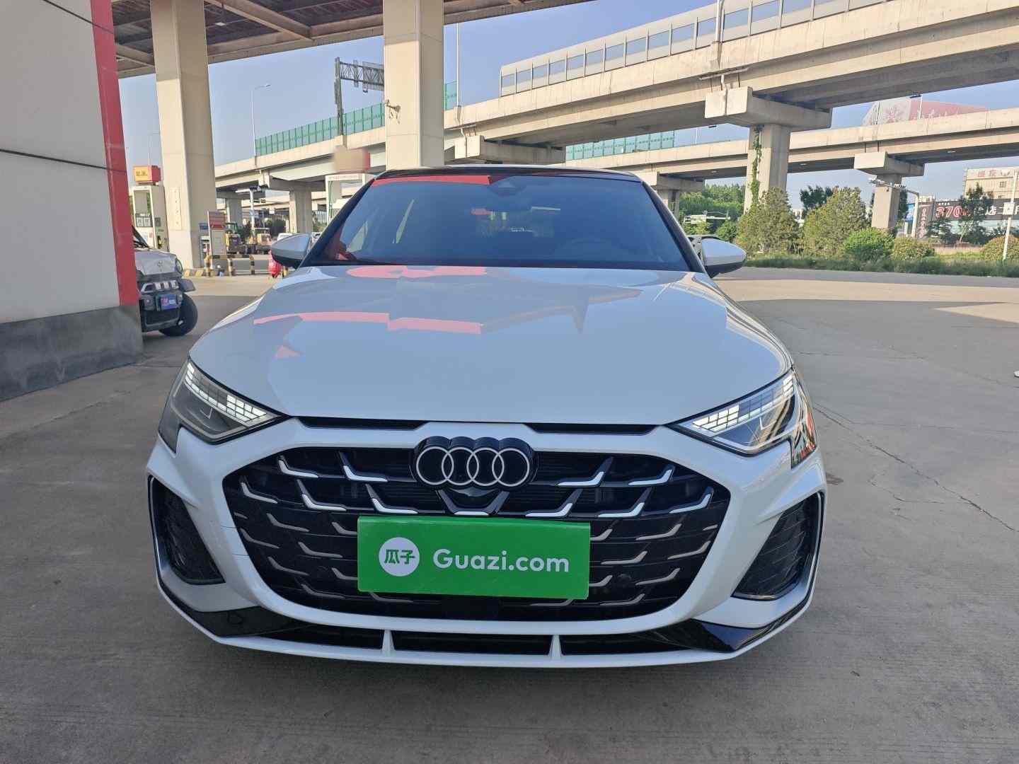 奥迪A3 2026款 Sportback 35TFSI 飞驰尊享型(1)