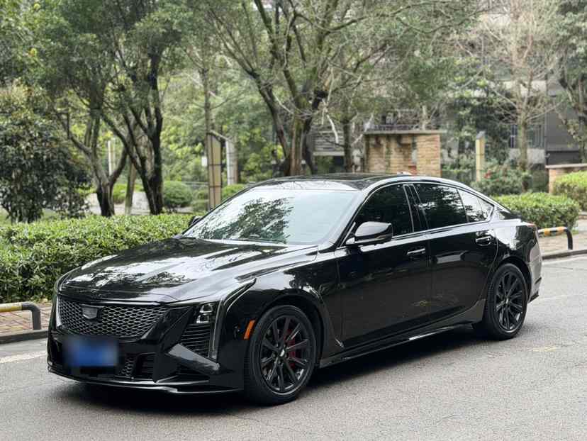 凯迪拉克CT5 2024款 28T 尊贵型(1)