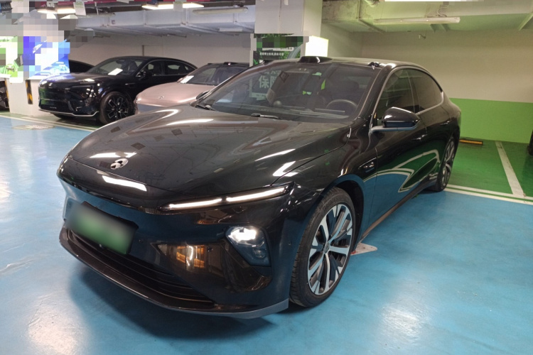 蔚来ET7 2022款 100kWh车身外观1