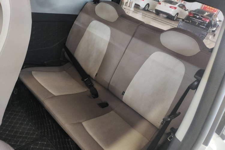 奇瑞 QQ冰淇淋 2024款 205km 圣代Pro中控内饰21