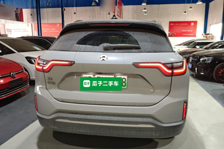 蔚来EC6 2022款 75kWh 运动版车身外观6