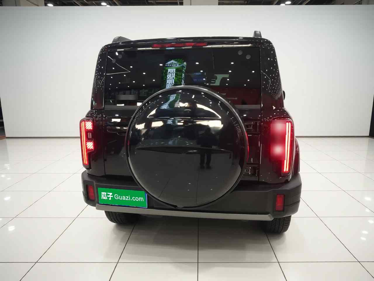 北京越野 北京BJ40 2024款 2.0T 全新城市猎人版 至尊型(4)