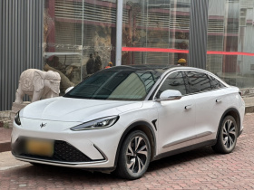 ARCFOX极狐 极狐 阿尔法S(ARCFOX αS) 2021款 708S+ 160kW