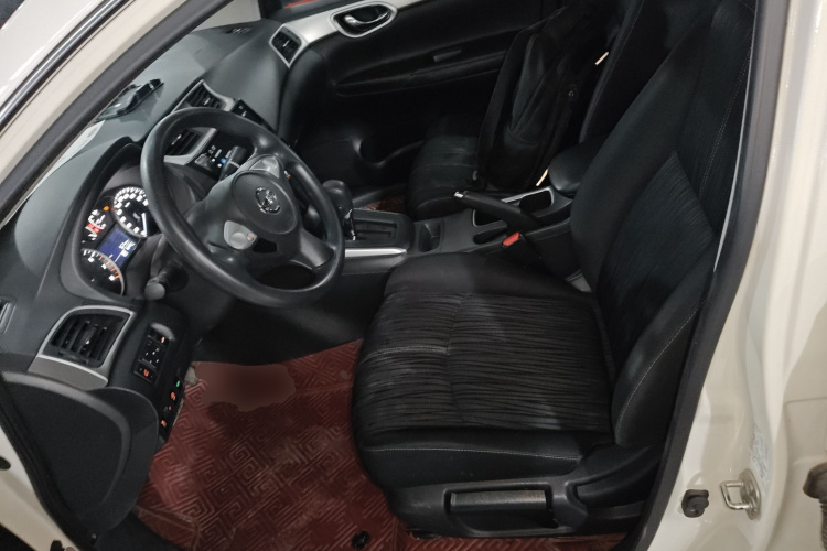 日产 轩逸 2022款 经典 1.6XE CVT舒适版局部细节19