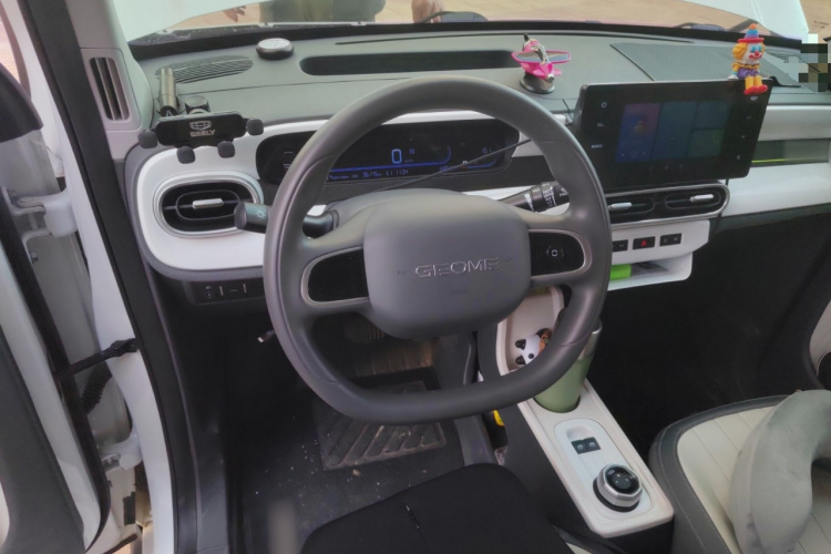 吉利银河 2025款 210km 熊猫骑士局部细节13