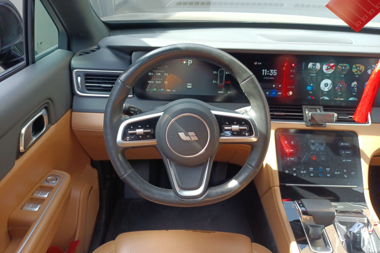 理想汽车 理想ONE 2021款 增程6座版中控内饰13