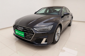 奥迪A7L 2024款 45TFSI S-line 筑梦型 流晶套装