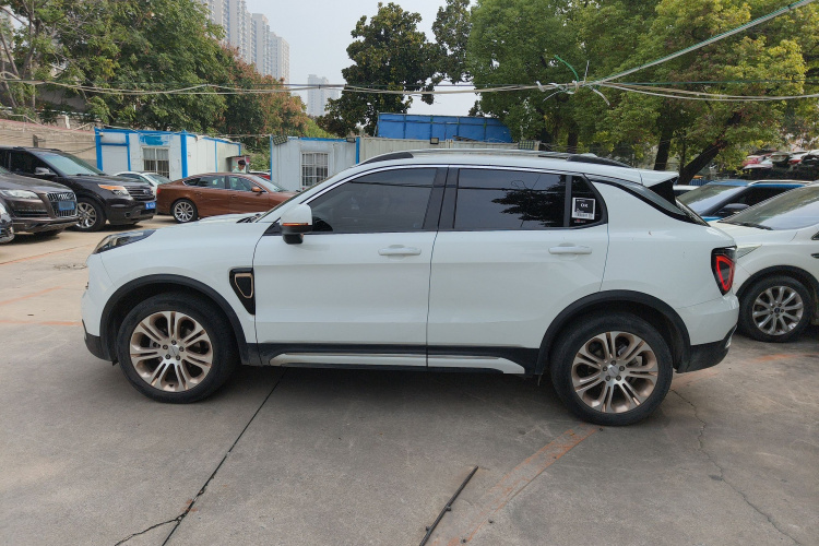 领克01 2017款 2.0T 两驱型Pro版车身外观6003