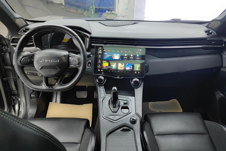 领克01 2021款 2.0TD 四驱劲Halo中控内饰12