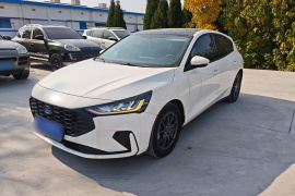 福特 福克斯 2022款 两厢 EcoBoost 180 自动竞速版