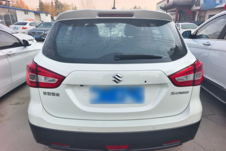 铃木 骁途 2017款 1.6L CVT两驱都市进取型车身外观6