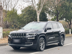 Jeep 大指挥官 2018款 2.0T 四驱尊享导航版 国V