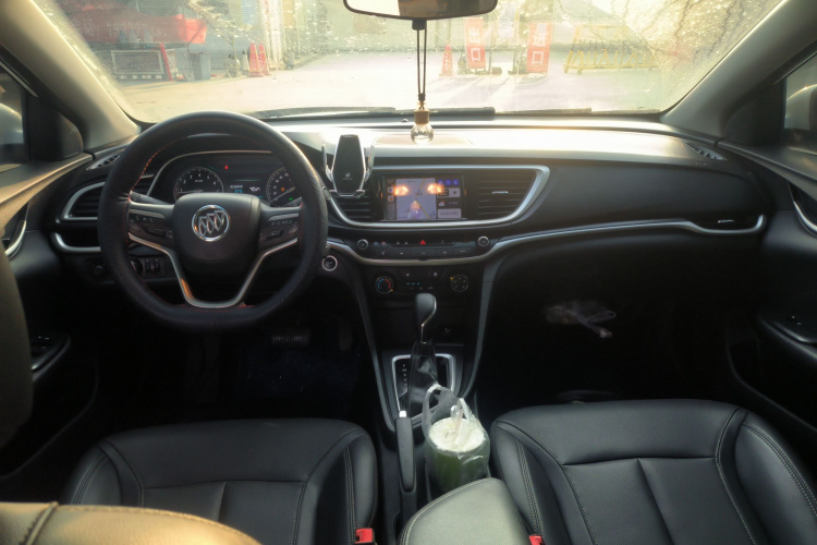 别克 英朗 2021款 改款 典范 1.5L 自动精英型中控内饰12