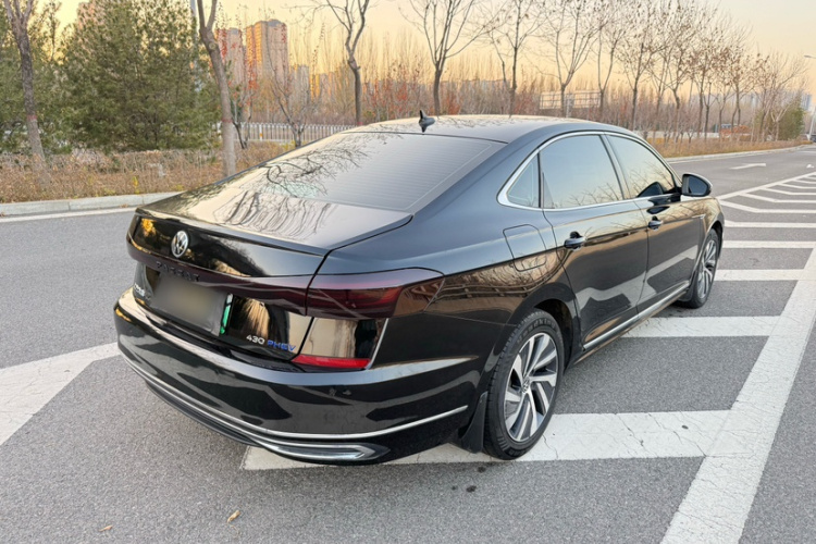 大众 帕萨特新能源 2023款 430PHEV 混动精英版车身外观6009
