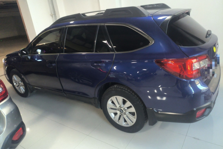 斯巴鲁 傲虎 2017款 2.5i 豪华导航版 EyeSight车身外观4