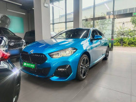 宝马2系(进口) 2023款 改款 225i 四门轿跑车 M运动曜夜套装