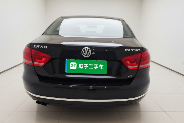 大众 帕萨特 2015款 1.8TSI DSG尊荣版车身外观6