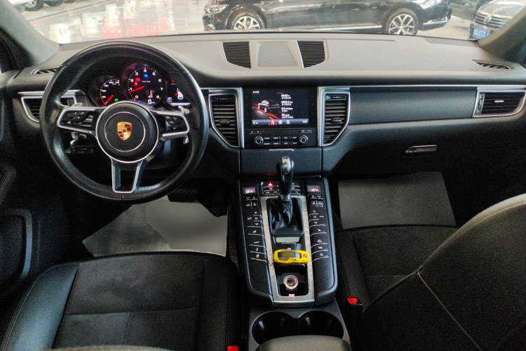 保时捷 2017款  Macan 2.0T中控内饰12