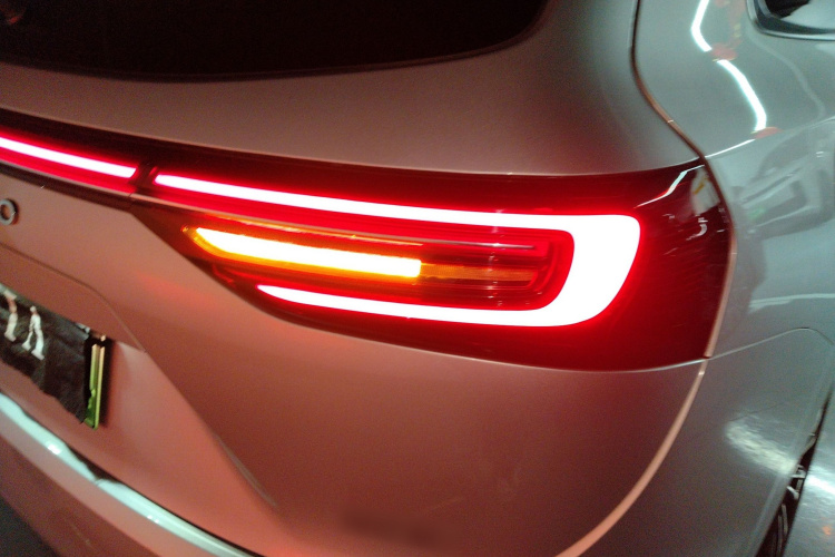 鸿蒙智行 问界M7 2024款 1.5T 智驾四驱Max版 5座车身外观6006