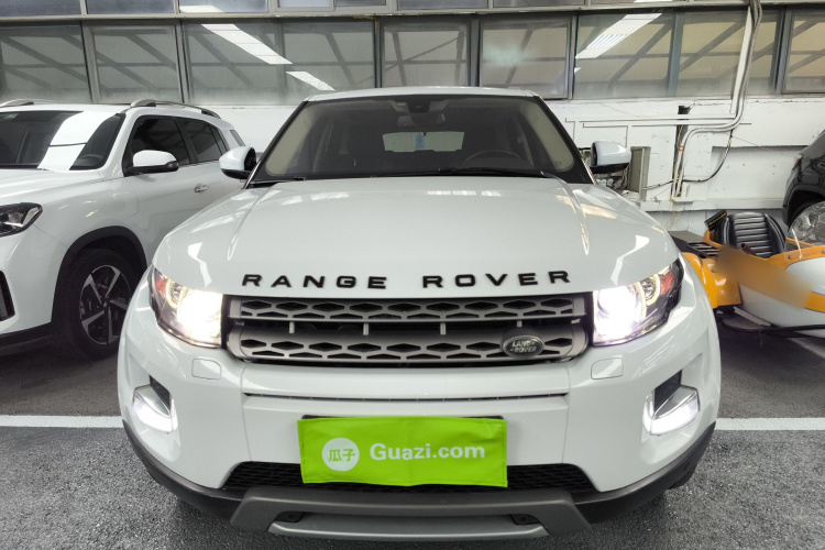 路虎 揽胜极光 2015款 2.0T 五门智耀版车身外观2