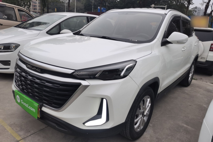 北京汽车 北京X3 2021款 1.5T CVT荣耀版车身外观1