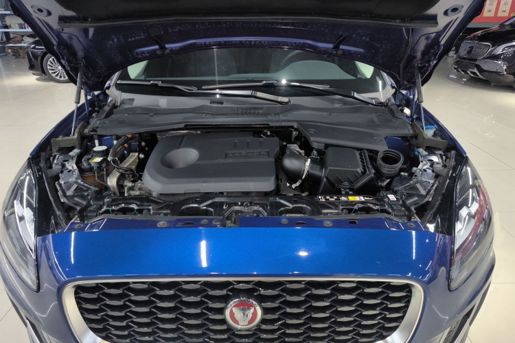 捷豹E-PACE 2024款 青春运动版 R-DYNAMIC局部细节24