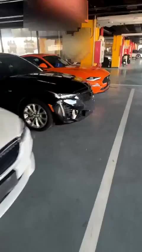 宝马3系 2019款 320i M运动曜夜版讲解2