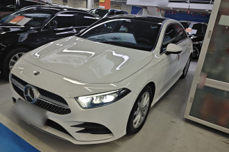 奔驰A级 2020款 A 200 L 运动轿车