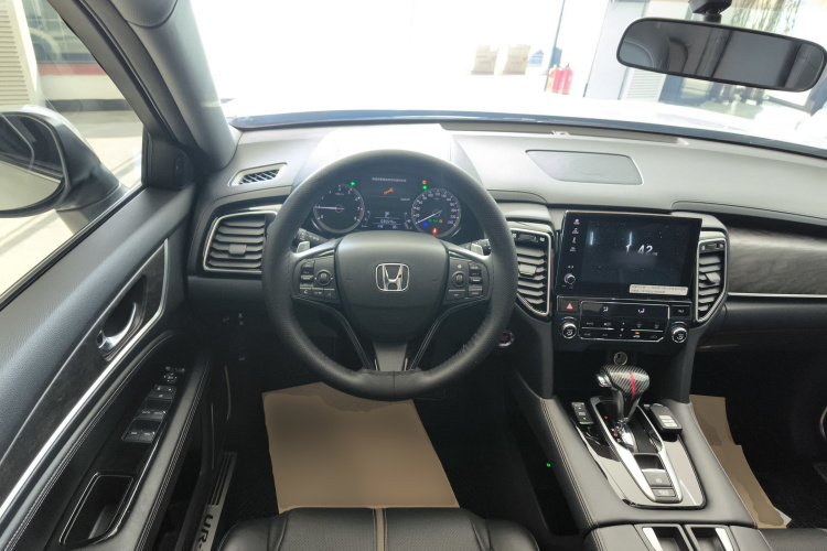 本田UR-V 2020款 240TURBO 两驱致悦版中控内饰13