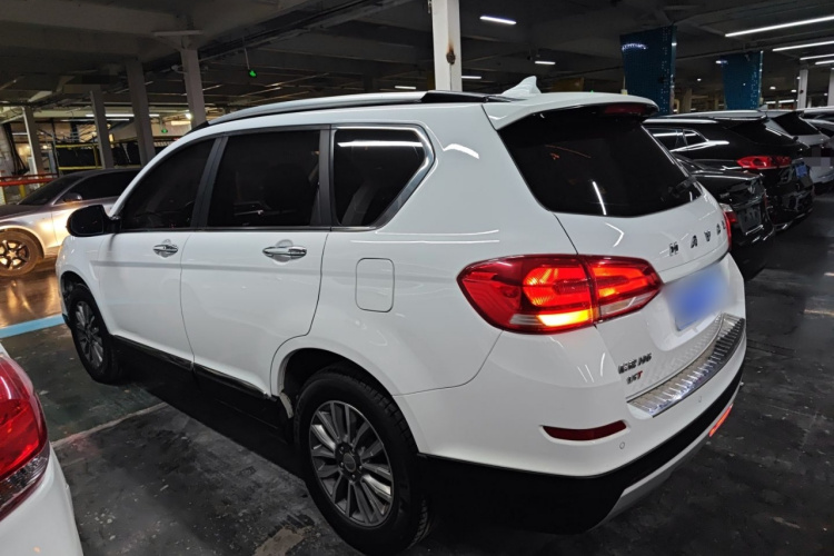 哈弗H6 2017款 蓝标 运动版 1.5T 自动两驱豪华型车身外观4